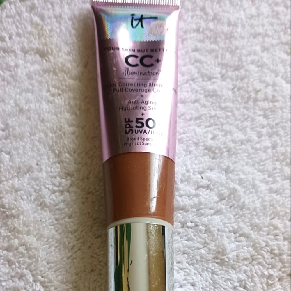 It cc cream foundation